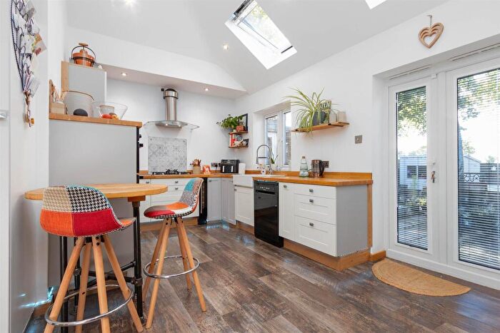 3 Bedroom Detached House For Sale In Station Road, Clifton Upon Dunsmore, Rugby, CV23