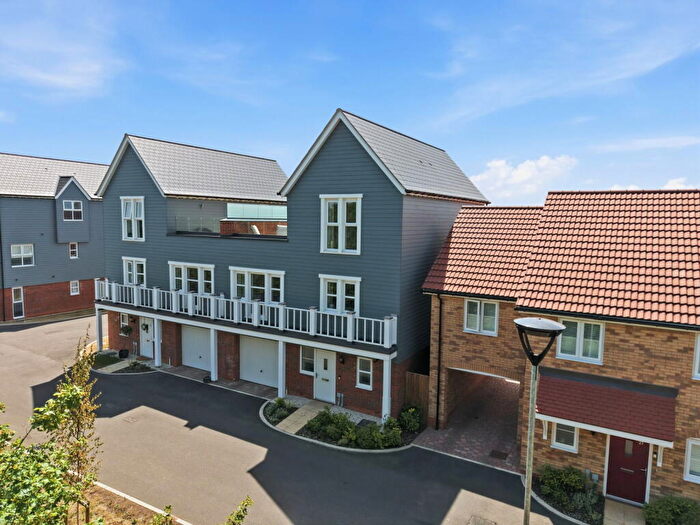 4 Bedroom Semi-Detached House For Sale In Corn Road, Bishop's Stortford, CM23
