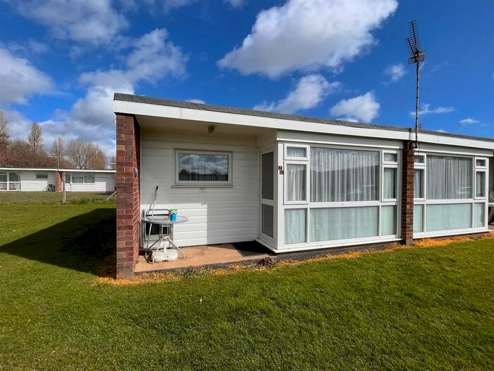 2 Bedroom Chalet For Sale In Newport Road, Hemsby, NR29