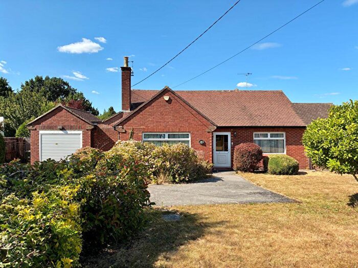 3 Bedroom Bungalow For Sale In Victoria Road, Warminster, BA12