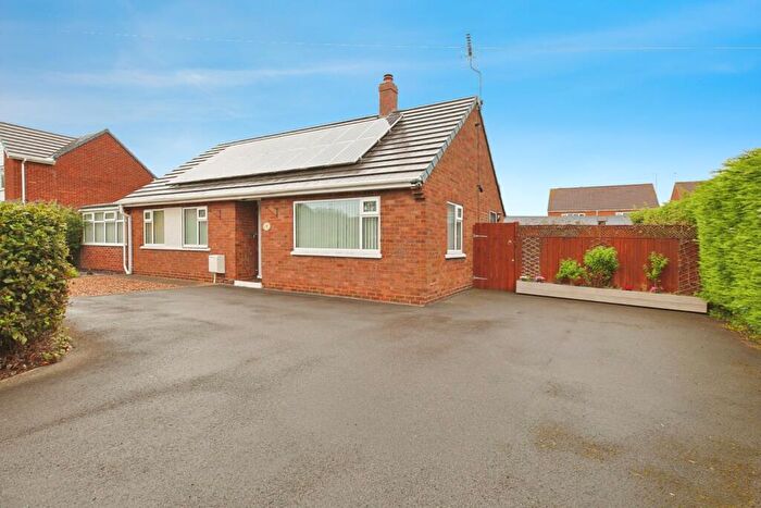 3 Bedroom Detached Bungalow For Sale In Greenway, Barton-upon-humber, Lincolnshire, DN18
