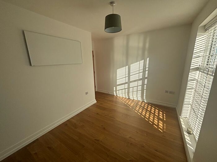 2 Bedroom Flat To Rent In Naylor Road, Ellesmere Port, CH66