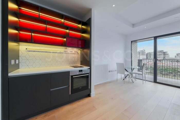 Studio To Rent In Globe House, London City Island, London, E14