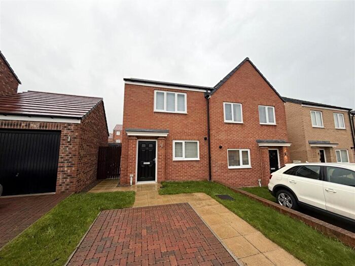 2 Bedroom House For Sale In Pocklington Way, Bramblewood, Hetton Le Hole, DH5