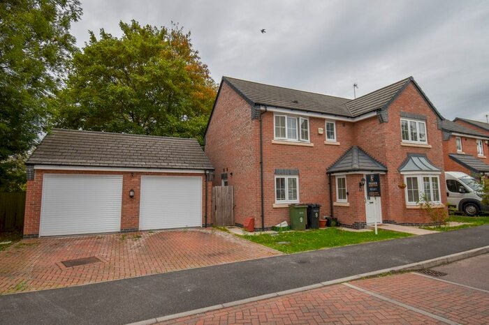 4 Bedroom Detached House To Rent In Abington Close, Wigston, LE18