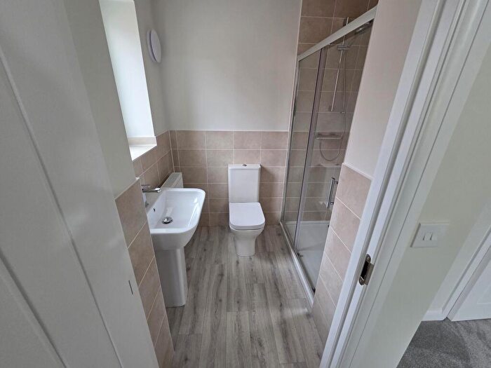 4 Bedroom House To Rent In Royal Meadow, Leadenham, Lincoln, LN5