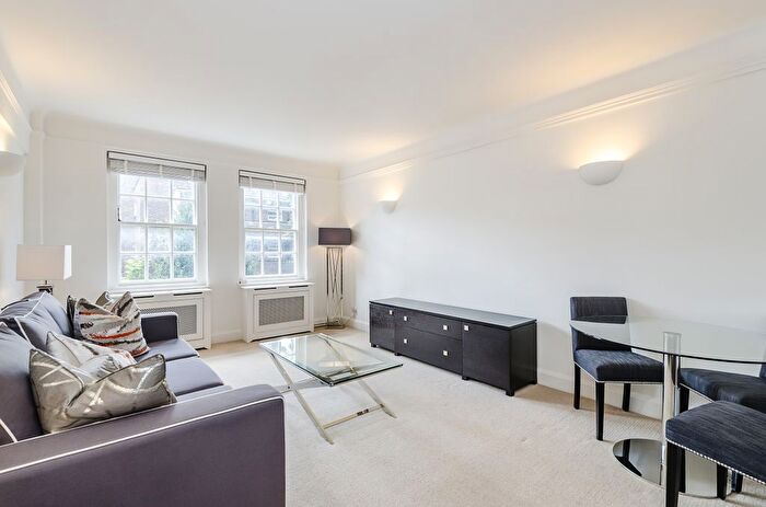 2 Bedroom Flat To Rent In Fulham Road, SW3