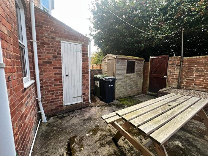 5 Bedroom Apartment To Rent In Danes Road, Exeter, EX4