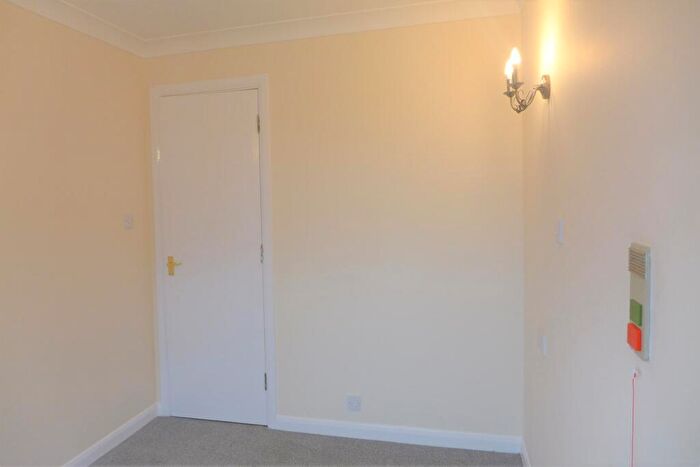 1 Bedroom Retirement Property To Rent In Jenner Court, Westham, Weymouth, DT4