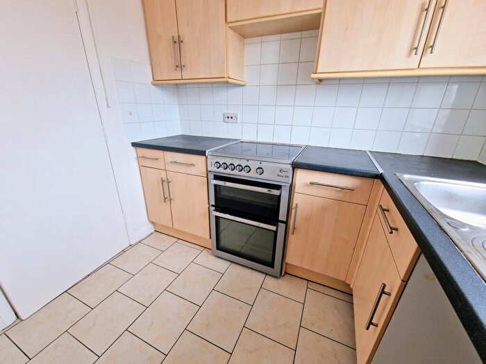 1 Bedroom Flat To Rent In High Street, Spalding, PE12