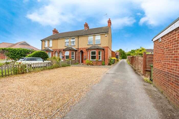 4 Bedroom End Of Terrace House For Sale In High Street, Westoning, Bedford, Bedfordshire, MK45