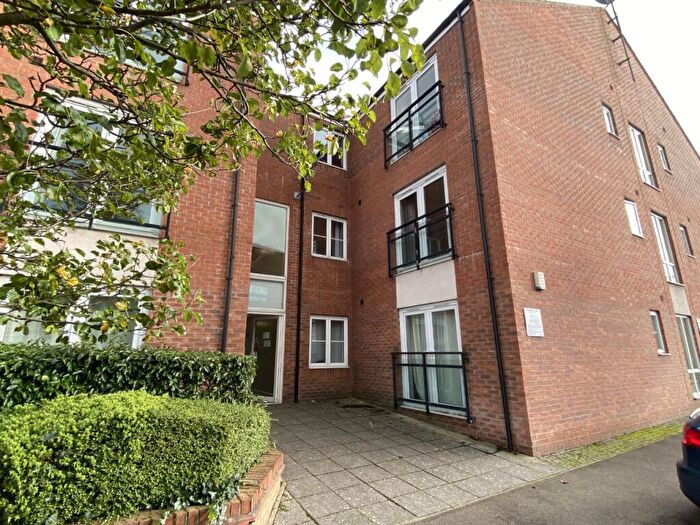 1 Bedroom Flat For Sale In Riverside Drive, Lincoln, LN5