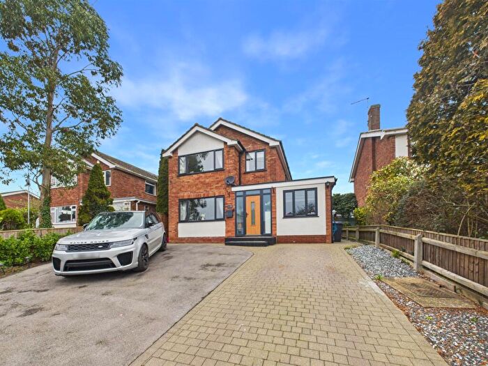 3 Bedroom Detached House For Sale In Charles Avenue, Louth, LN11