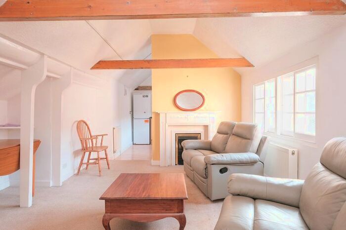 3 Bedroom Maisonette To Rent In Mighell Street, Brighton BN2