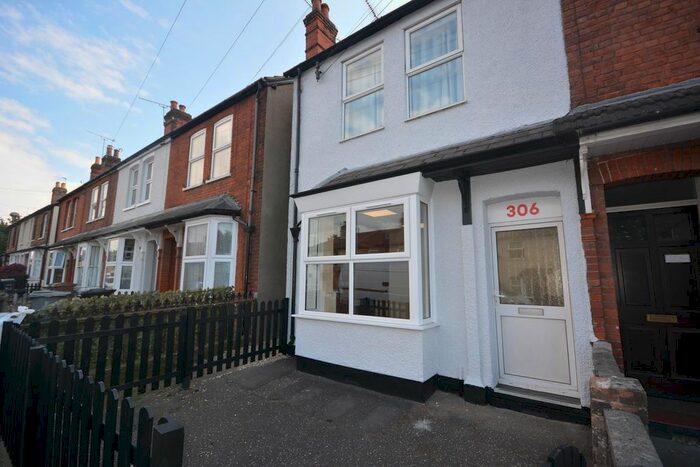 1 Bedroom Flat To Rent In Baddow Road, Great Baddow, Chelmsford, CM2