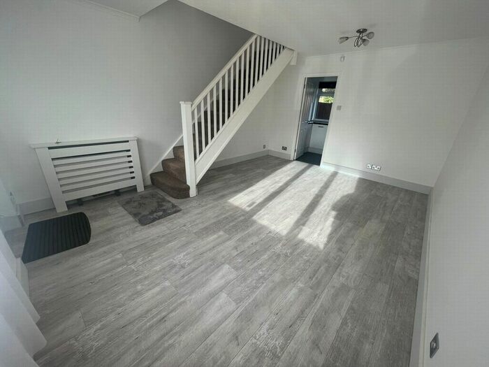 2 Bedroom Terraced House To Rent In Bosanquet Close, Uxbridge, UB8