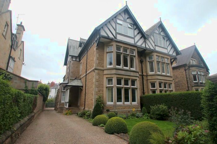 2 Bedroom Apartment To Rent In Park Drive, Harrogate, HG2