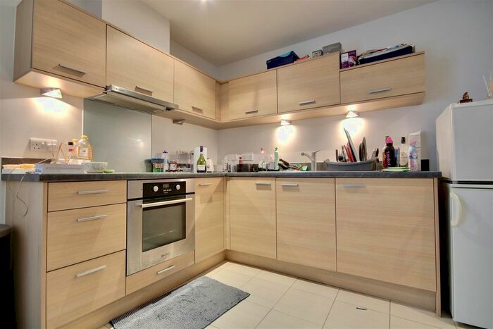 Studio To Rent In Hanover House, Admiralty Road, Portsmouth PO1