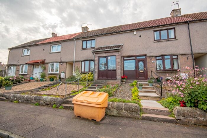 2 Bedroom Terraced House To Rent In Headwell Avenue, Dunfermline, KY12