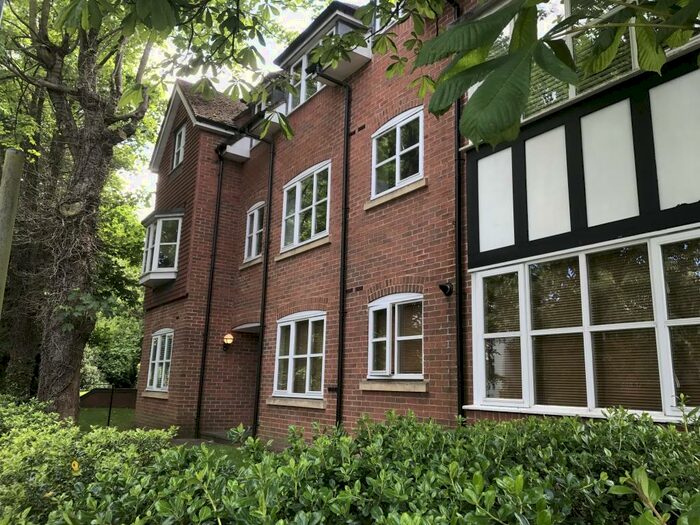 2 Bedroom Apartment To Rent In Belwell Gardens, Belwell Lane, Sutton Coldfield, B74