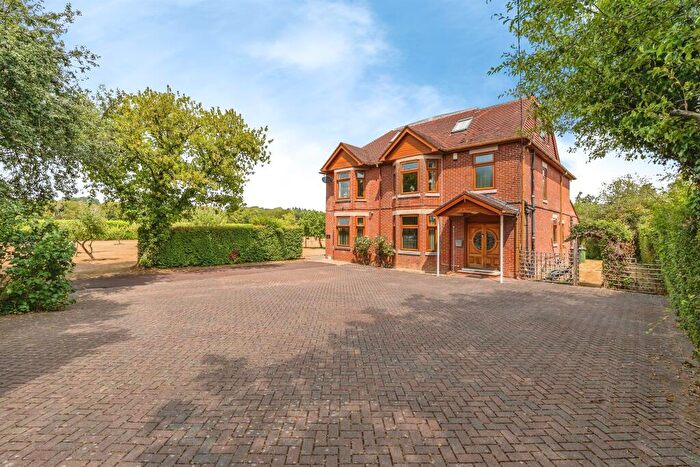 8 Bedroom Detached House For Sale In Highbridge Road, Highbridge, Eastleigh, SO50