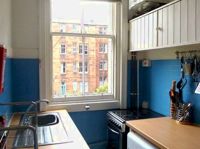 3 Bedroom Apartment To Rent In Lauderdale Street, Marchmont, Edinburgh, EH9