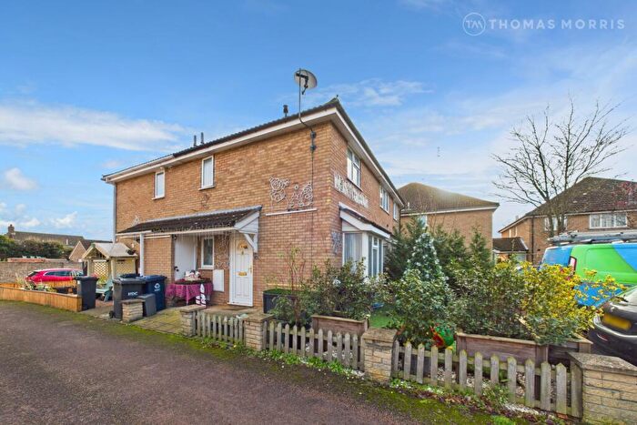 1 Bedroom House For Sale In Alder Close, Eaton Ford, St. Neots, Cambridgeshire, PE19