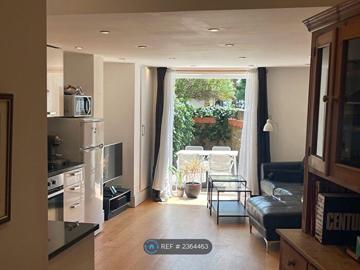 2 Bedroom Flat To Rent In Beltran Road, London, SW6