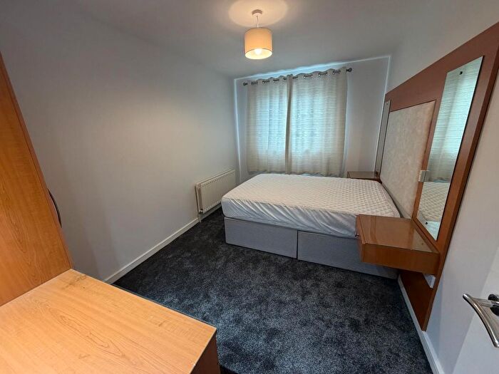 2 Bedroom Flat To Rent In Strand Road, Derry, BT48