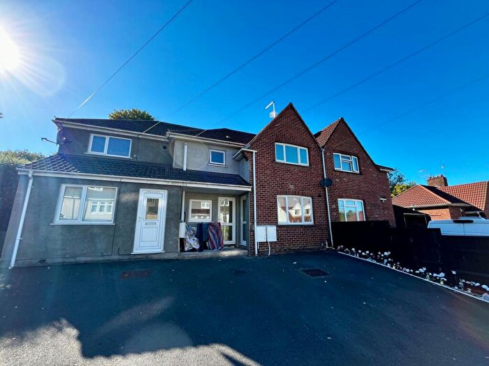 2 Bedroom Flat To Rent In Bedminster, Wedmore Vale, BS3