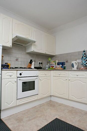 1 Bedroom Flat To Rent In Flat, , Richmond Road, Roath, Cardiff, CF24