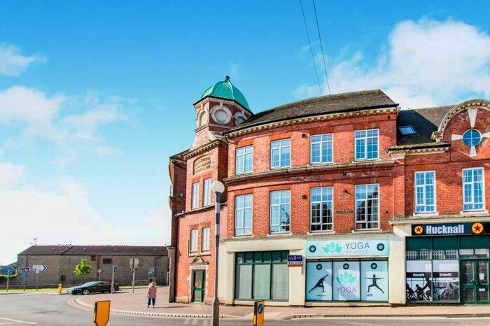 2 Bedroom Apartment To Rent In The Byron Centre, NG15