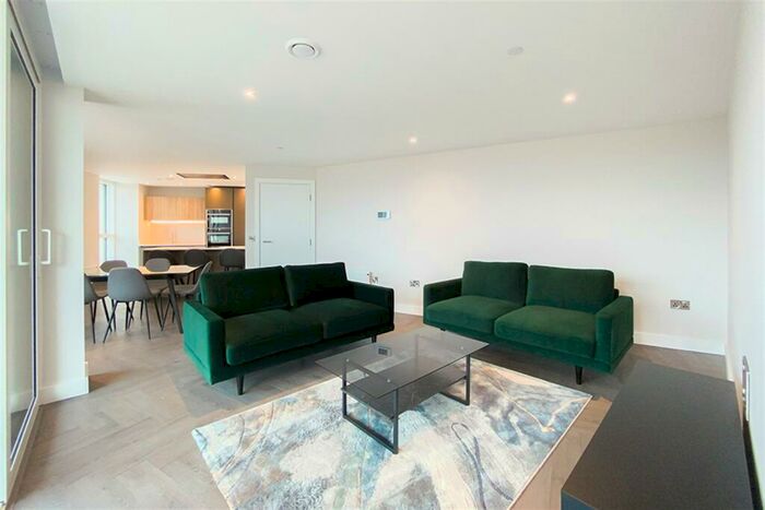 2 Bedroom Apartment To Rent In Castle Wharf, M15