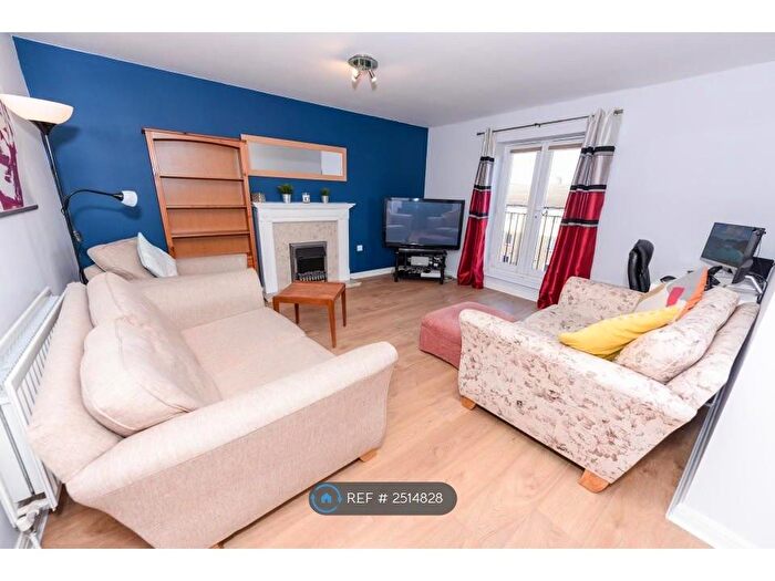 2 Bedroom Flat To Rent In Thackeray, Bristol, BS7