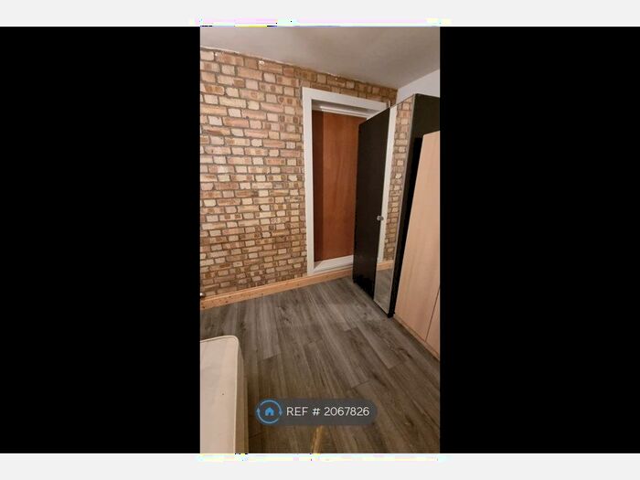 1 Bedroom Flat To Rent In Sinclair Road, London, E4