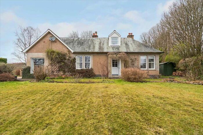 4 Bedroom Detached House For Sale In Drum, Kinross, KY13