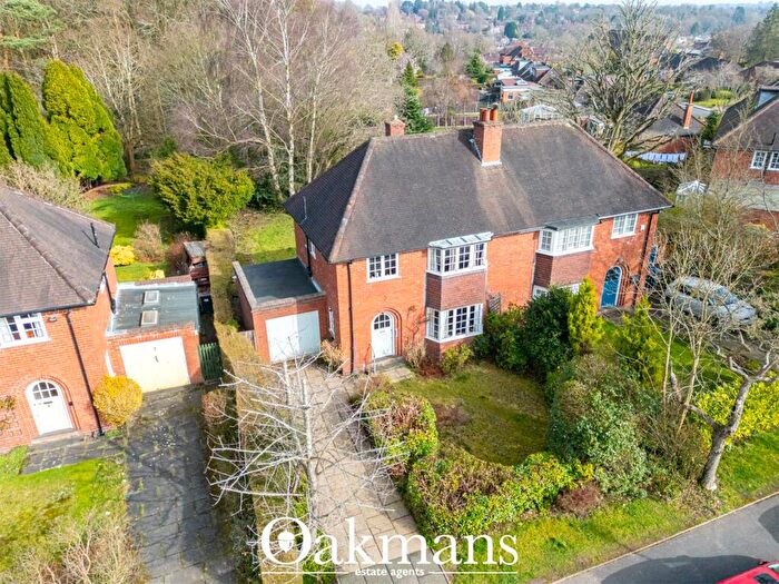 3 Bedroom Semi Detached House For Sale In Hemyock Road, Birmingham, West Midlands, B29