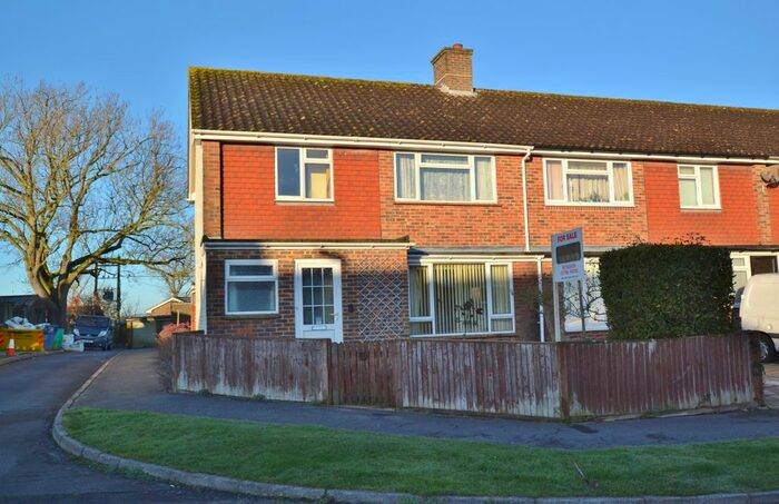 3 Bedroom End Of Terrace House For Sale In Butts Meadow, Wisborough Green, Billingshurst, RH14