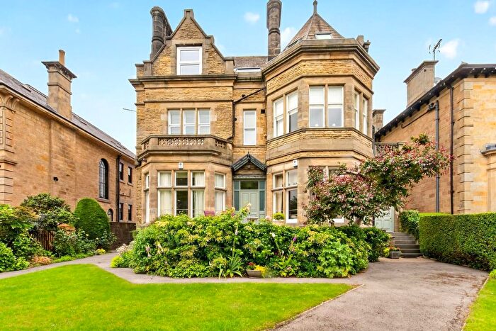 2 Bedroom Flat For Sale In York Place, Harrogate, HG1