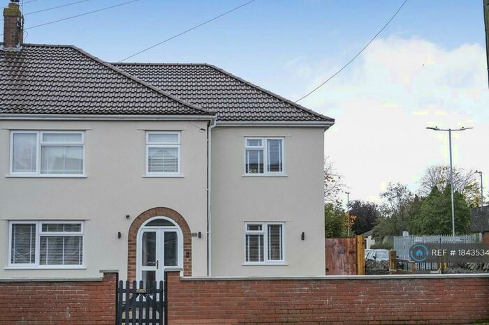 2 Bedroom End Of Terrace House To Rent In Flaxpits Lane, Bristol, BS36