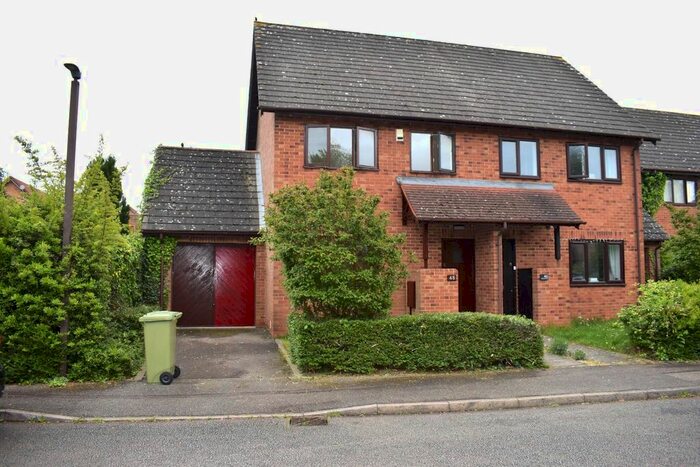 3 Bedroom Semi-Detached House To Rent In Gaddesden Crescent, Wavendon Gate, Milton Keynes, MK7