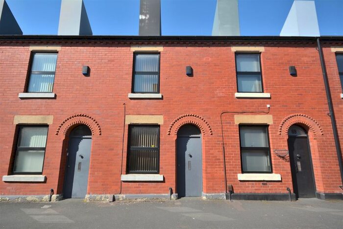 2 Bedroom Terraced House To Rent In Laburnum Street, Salford, M6