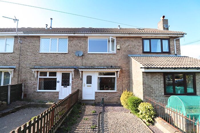 2 Bedroom Terraced House To Rent In Springbank Close, Farsley, Pudsey, West Yorkshire, LS28