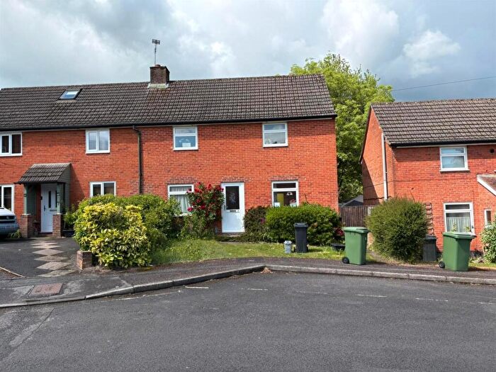 4 Bedroom House To Rent In Paulet Place, Winchester, SO22
