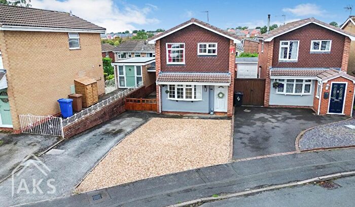 3 Bedroom Detached House For Sale In Welland Close, Mickleover, DE3
