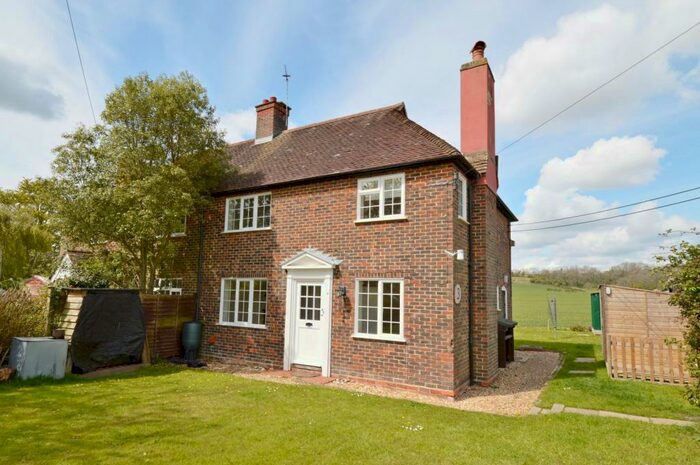 3 Bedroom Semi-Detached House To Rent In Mead Cottages, North Lane, South Harting, South Harting, GU31
