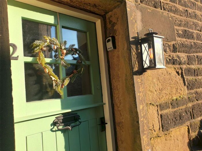 2 Bedroom Terraced House To Rent In Platt Lane, Dobcross, Saddleworth, OL3