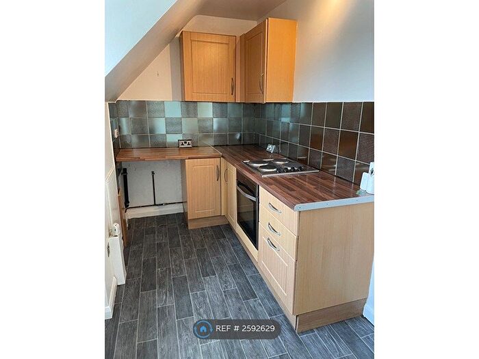 1 Bedroom Flat To Rent In Varney Rd, Nottingham, NG11
