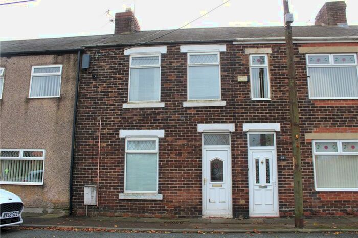3 Bedroom House To Rent In West Chilton Terrace, Chilton, DL17