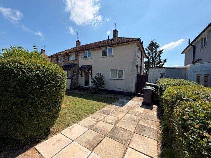 3 Bedroom Property To Rent In Welland Vale Road, Corby, NN17
